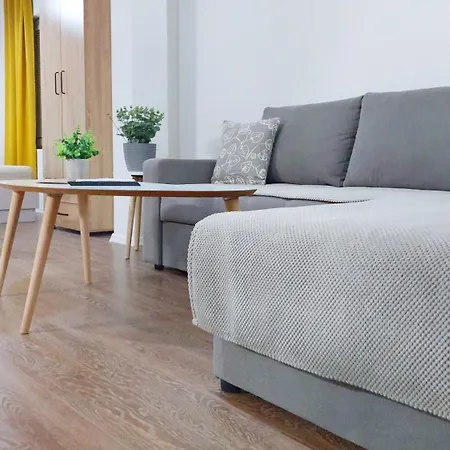 Apartment Ata *